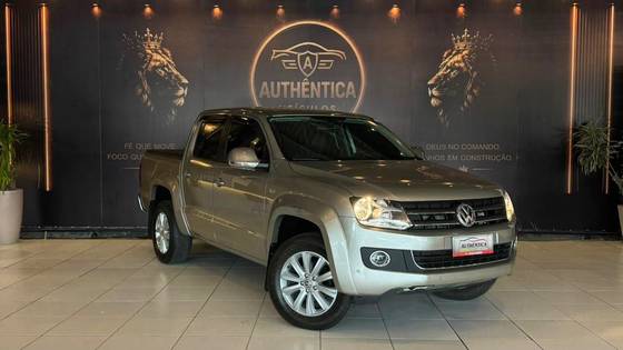 VOLKSWAGEN AMAROK 2.0 HIGHLINE 4X4 CD 16V TURBO INTERCOOLER DIESEL 4P AUTOMÁTICO VOLKSWAGEN AMAROK 2.0 HIGHLINE 4X4 CD 16V TURBO INTERCOOLER DIESEL 4P AUTOMÁTICO